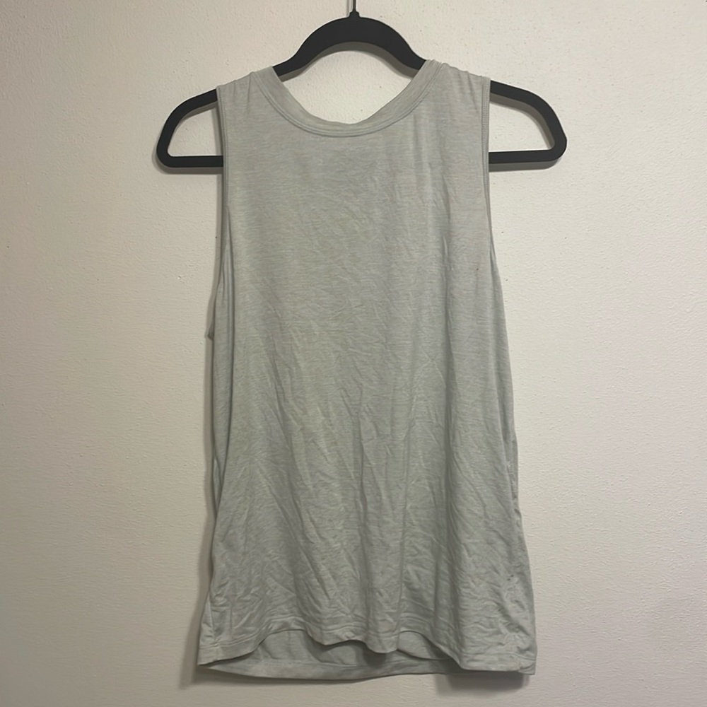 Fabletics workout tank